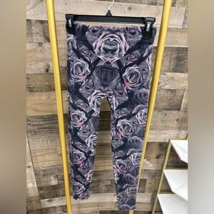 Connection 18 Purple Floral Legginigs s/m